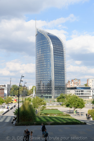 tour des finances à Liège